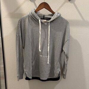 MELLODAY Black and White Striped Hoodie Sweatshirt